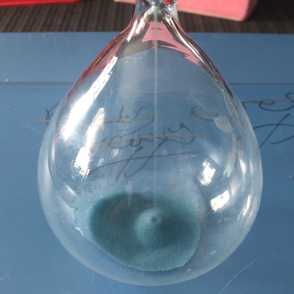💙 Sand Hourglass Decor - Picture 3 of 5